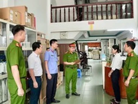 Cài Windows, Office lậu cho hàng trăm máy tính: Công an khởi tố vụ án đầu tiên trên cả nước