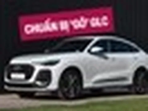 Audi Q5 2026 chốt giá từ 2,849 tỷ đồng tại Việt Nam: 2 kiểu dáng, nền tảng hoàn toàn mới, có ADAS