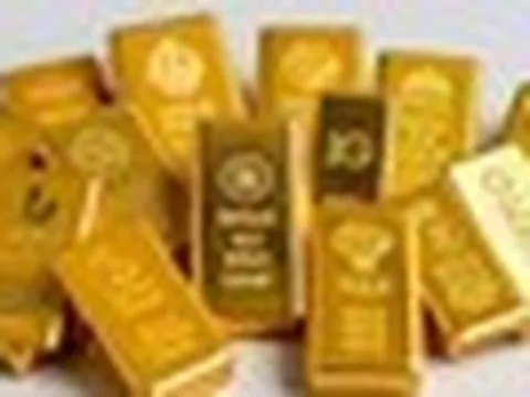 Giá vàng hôm nay 30/6 "cắm đầu cắm cổ" giảm, đã phải đáy hay chưa?