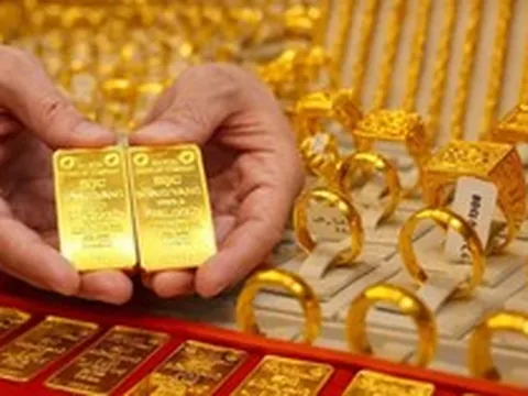 Giá vàng hôm nay 4/7: Đồng loạt tăng mạnh