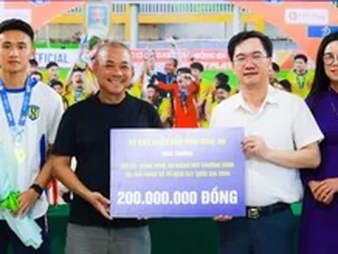 Nghệ An thưởng 200 triệu đồng cho U21 Sông Lam Nghệ An