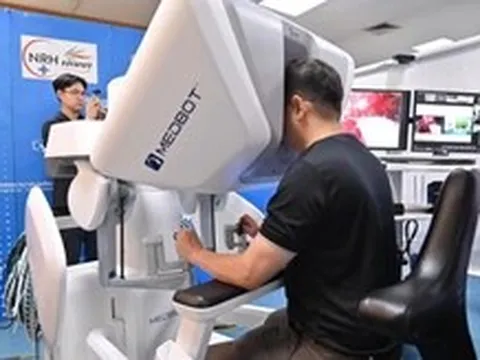 Thái Lan lần đầu phẫu thuật robot từ xa, điều trị ung thư ở khoảng cách hơn 250km