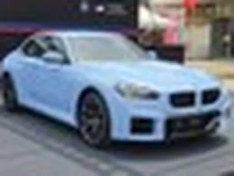 BMW M2 ra mắt Việt Nam: Giá từ 4,099 tỷ đồng, mạnh 480 mã lực, có tùy chọn số sàn cho 'dân chơi'
