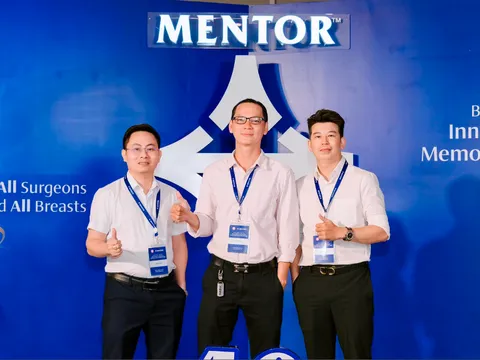 BÁC SĨ CHUYÊN KHOA THẾ QUANG CHIA SẺ VỀ  KỸ THUẬT "DUAL PLANE" II, III TẠI HỘI NGHỊ QUỐC TẾ MENTOR INTERNATIONAL SCIENTIFIC SYMPOSIUM 2025