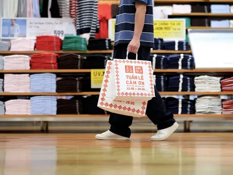 Không chỉ giảm giá, UNIQLO còn làm điều này trong Tuần Lễ Cảm Ơn 2026